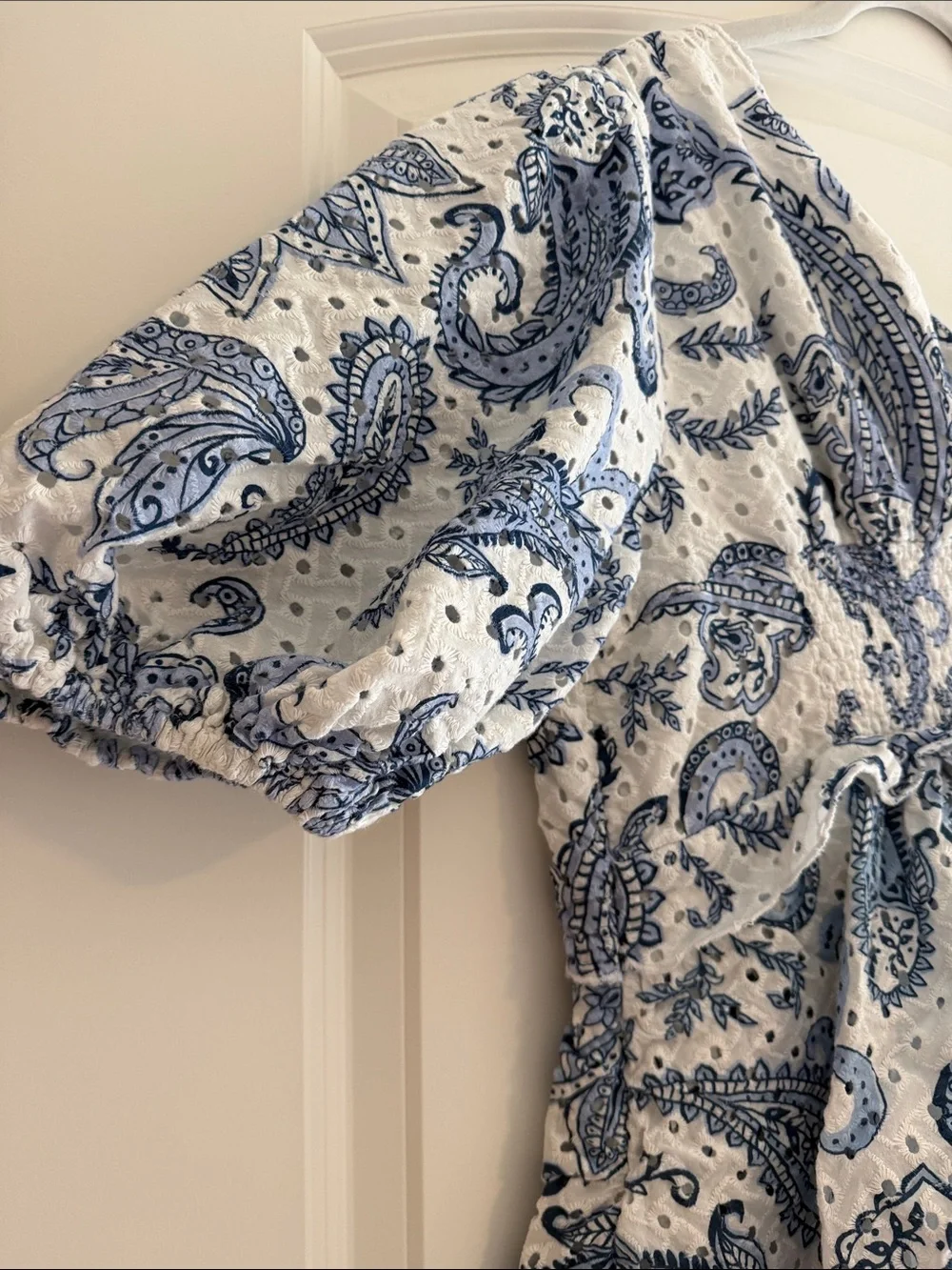 FARM Rio One-Shoulder White Dress with Blue Paisley - Picture 5 of 6